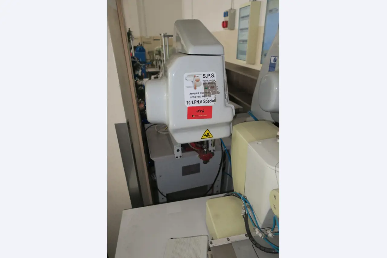 Máquinas para o fabrico de calçado-1